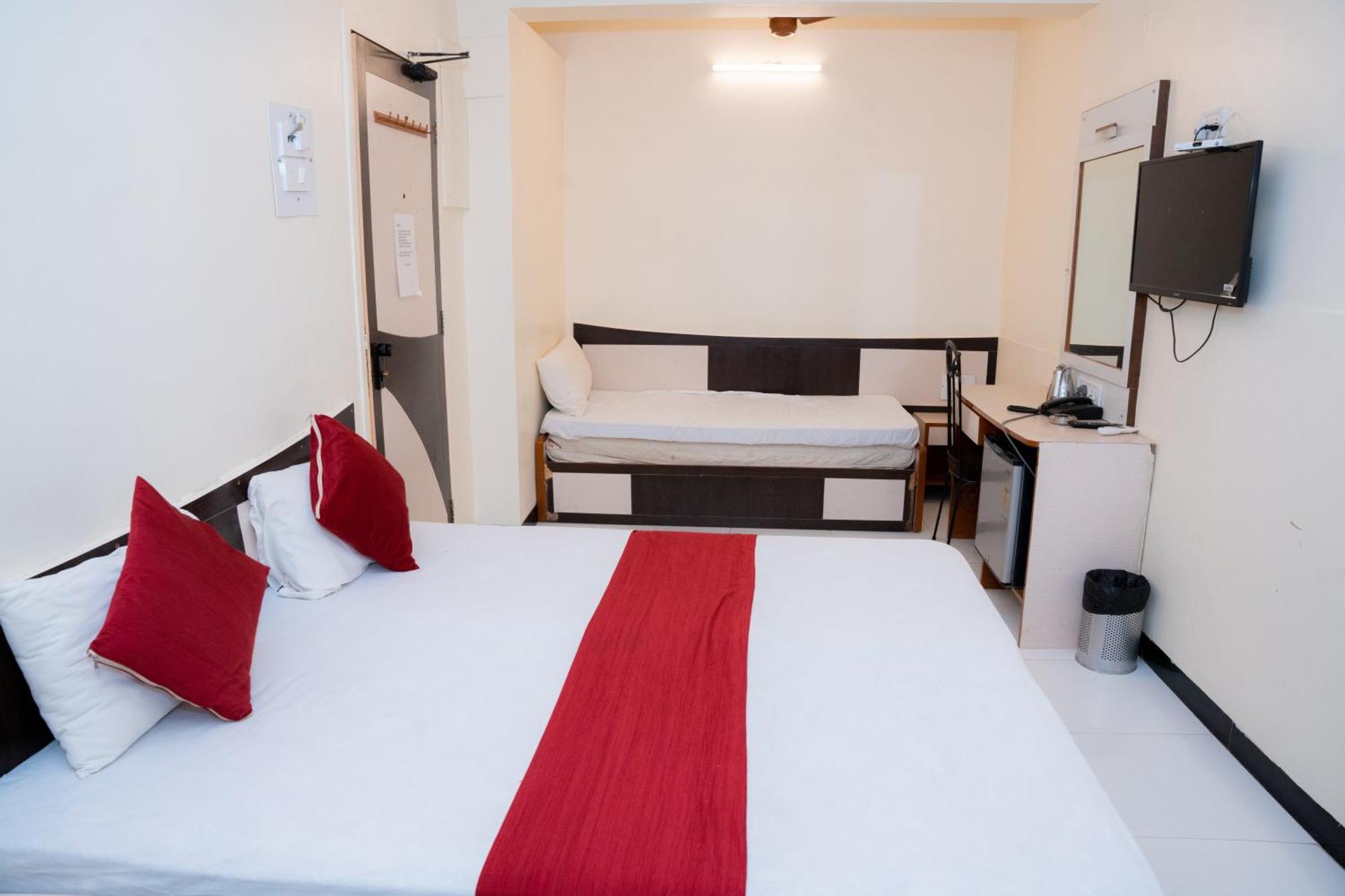 Saigal Hotel